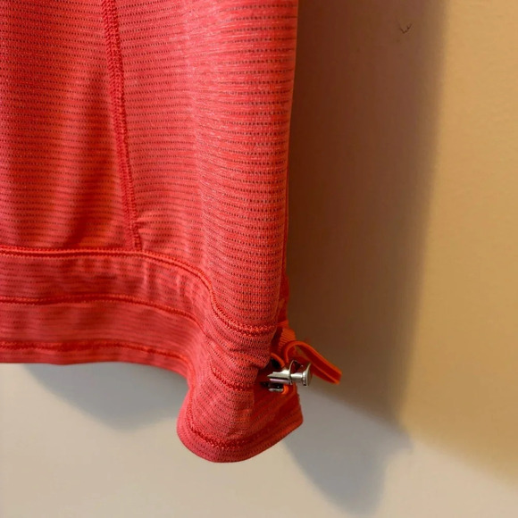 •SOLD•|Lululemon| Run: Ta Ta Topper Love Red Fitness  Tank Size 6 - Picture 4 of 7